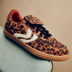 Leopard Print Casual Sneakers